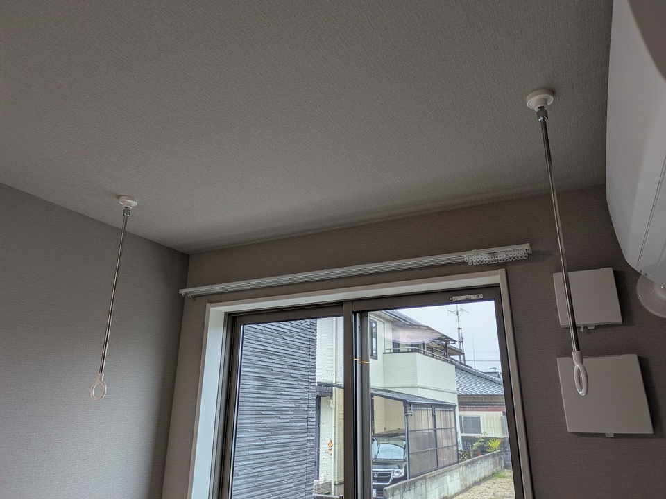 室内物干しユニット