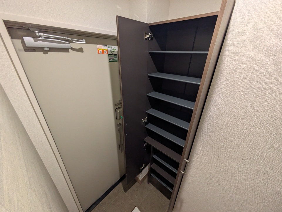 シューズボックス