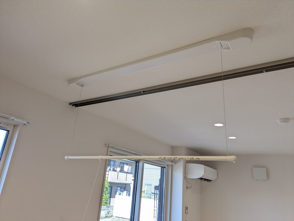 室内物干しユニット