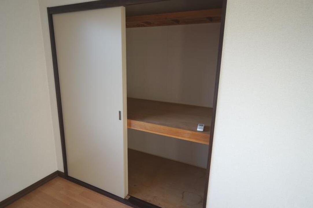 押入れ