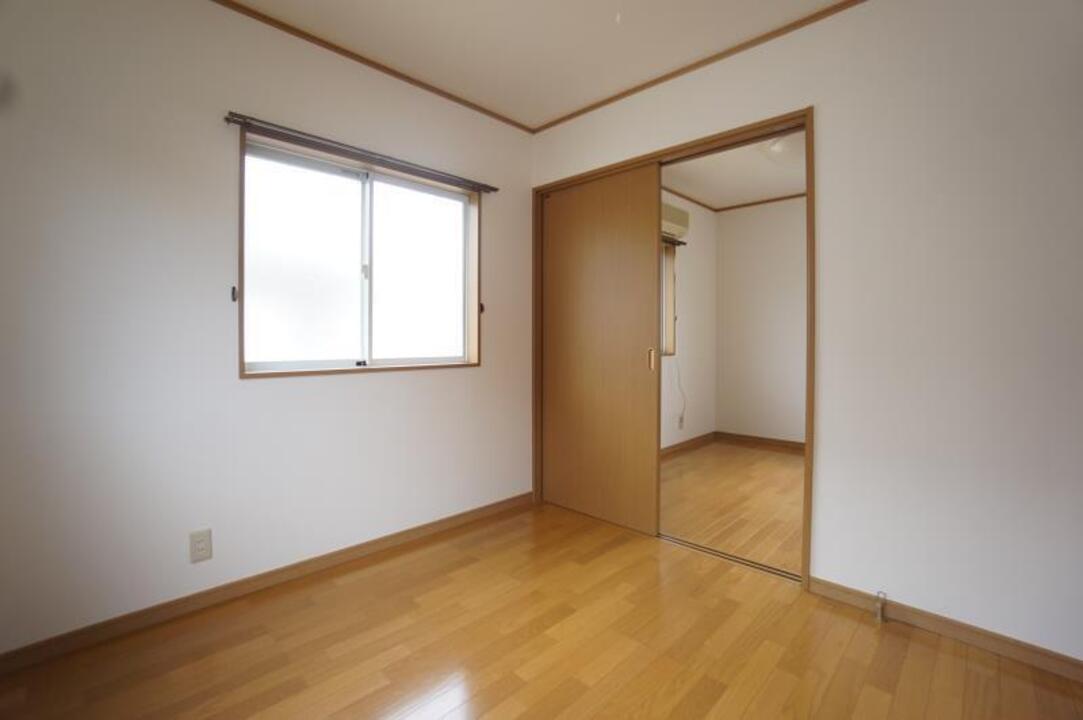 洋室
