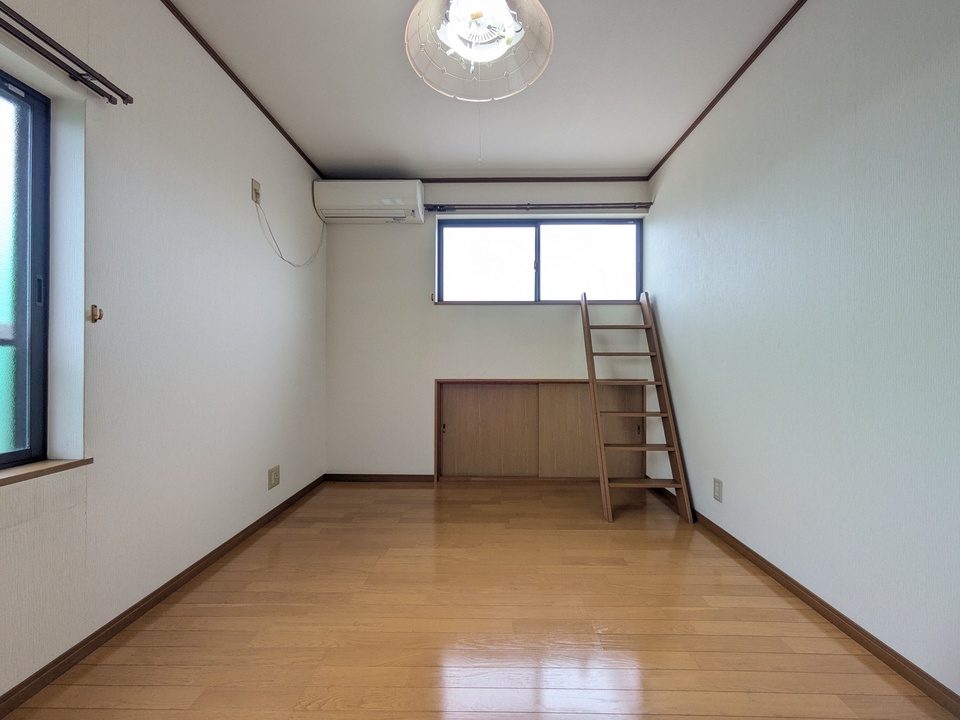 洋室（2階）