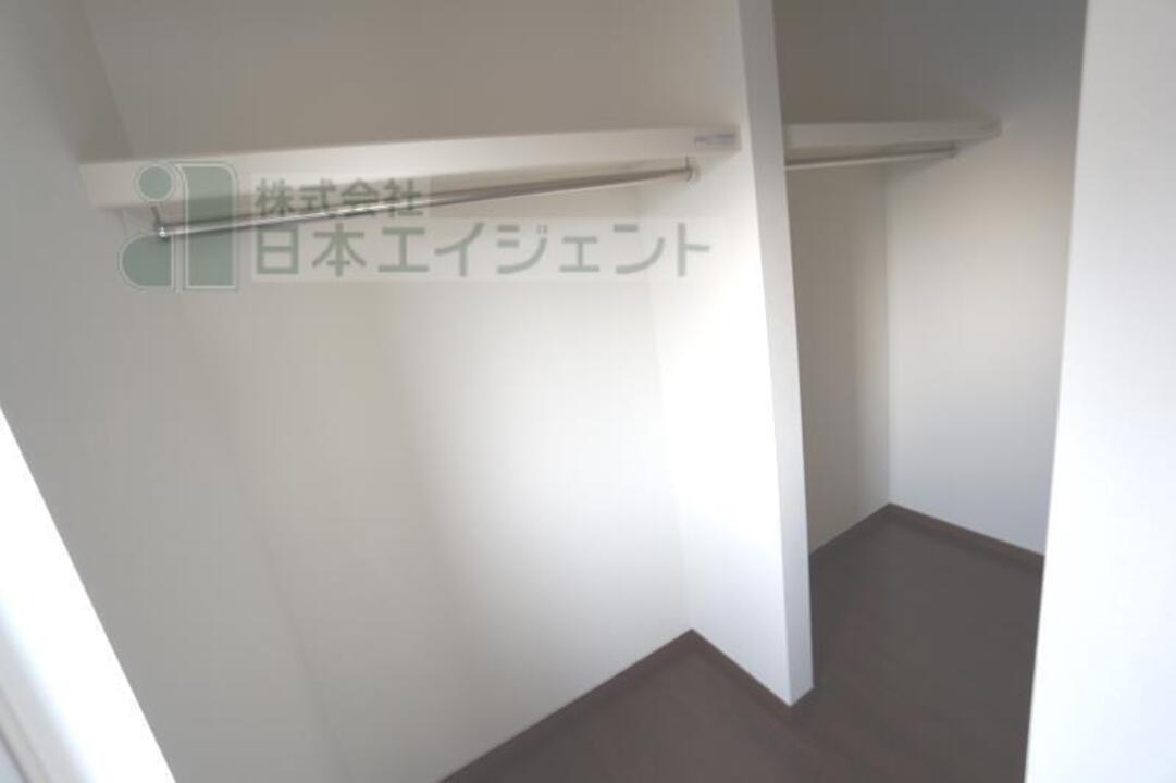 ウォークインクローゼット