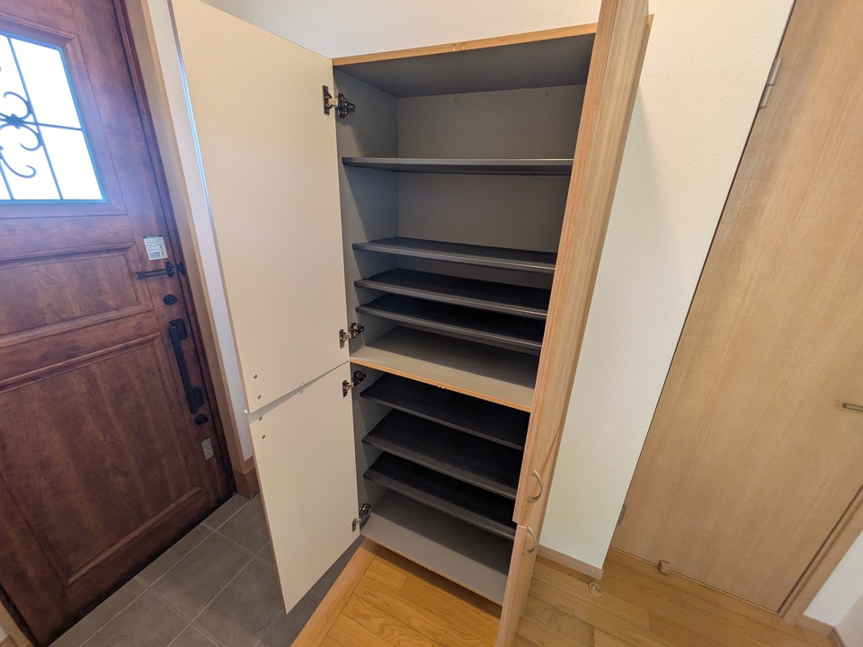 シューズボックス