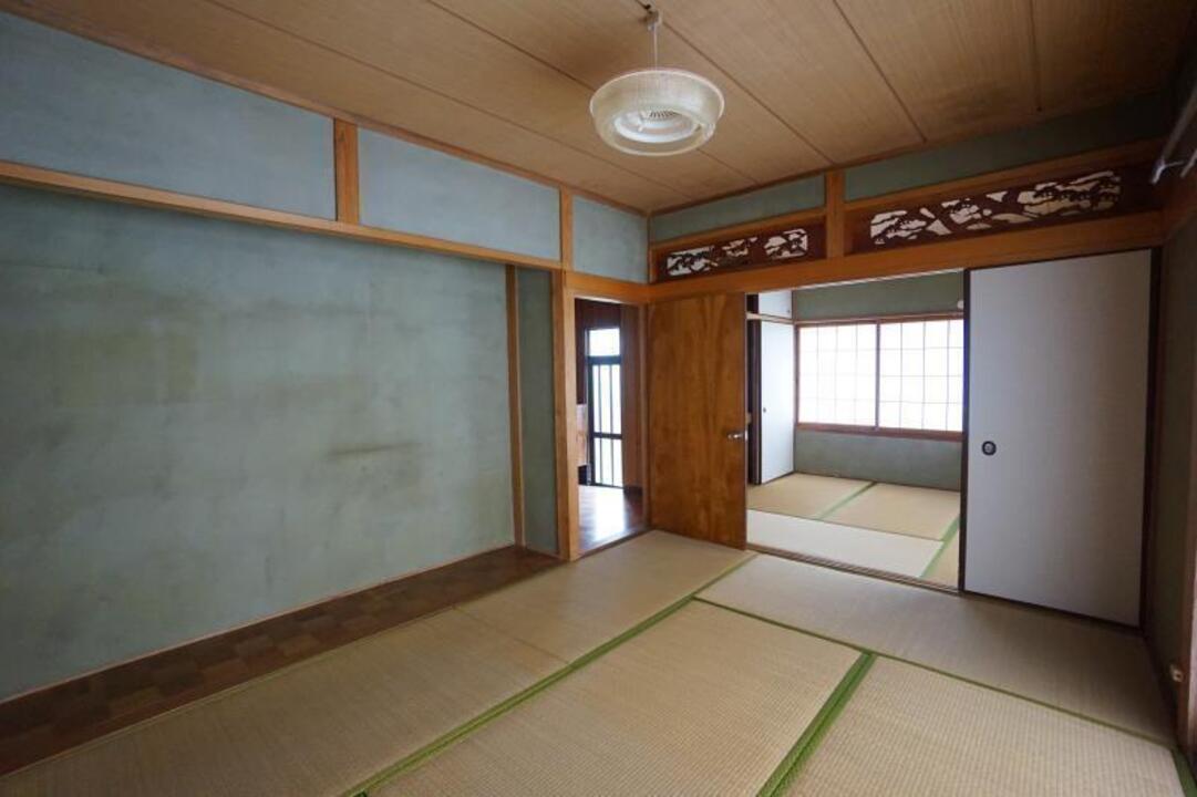 ダイニング