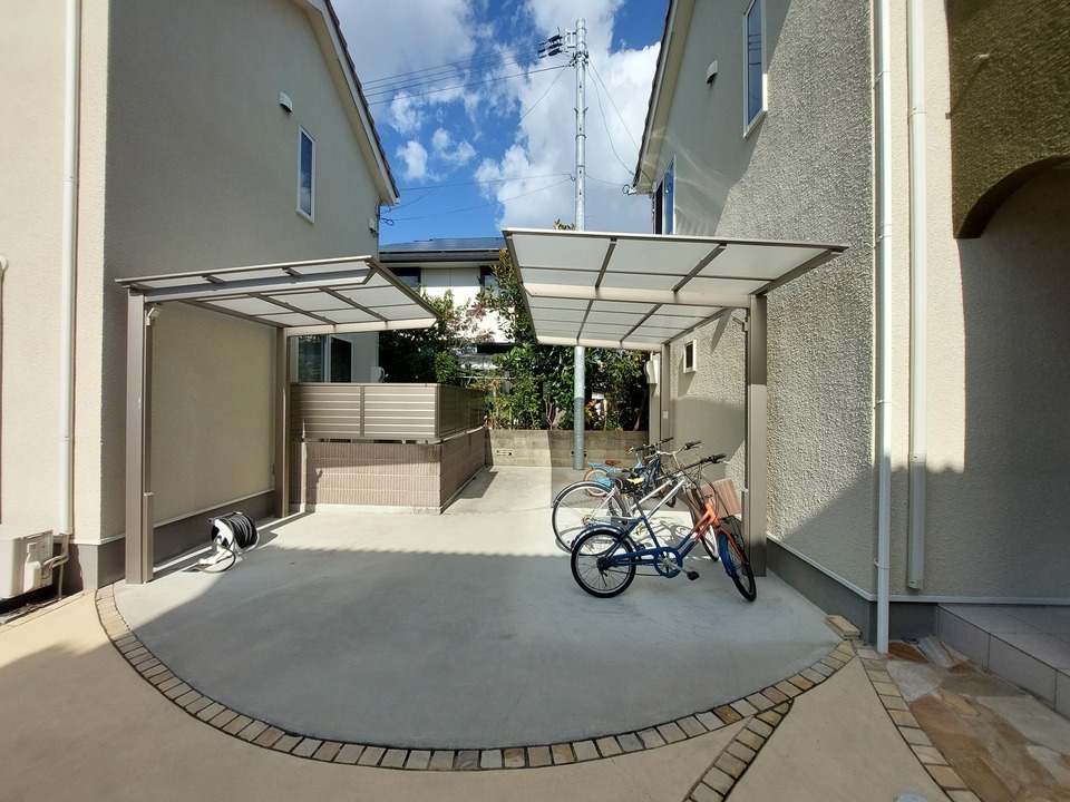 駐輪場