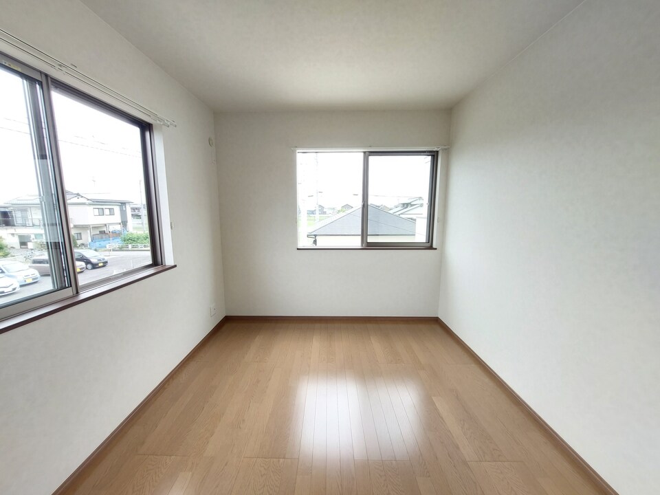洋室6帖（北側）
