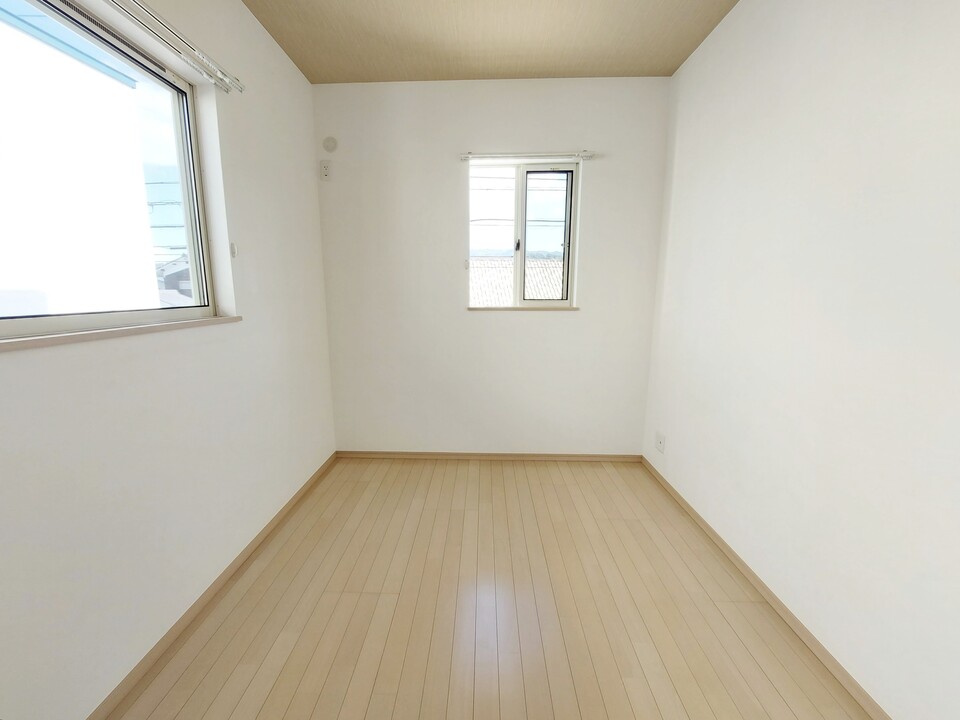 洋室4.3帖