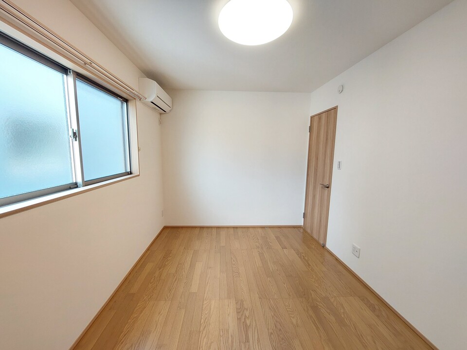 洋室6帖（北）