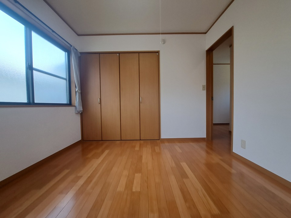 洋室 2階