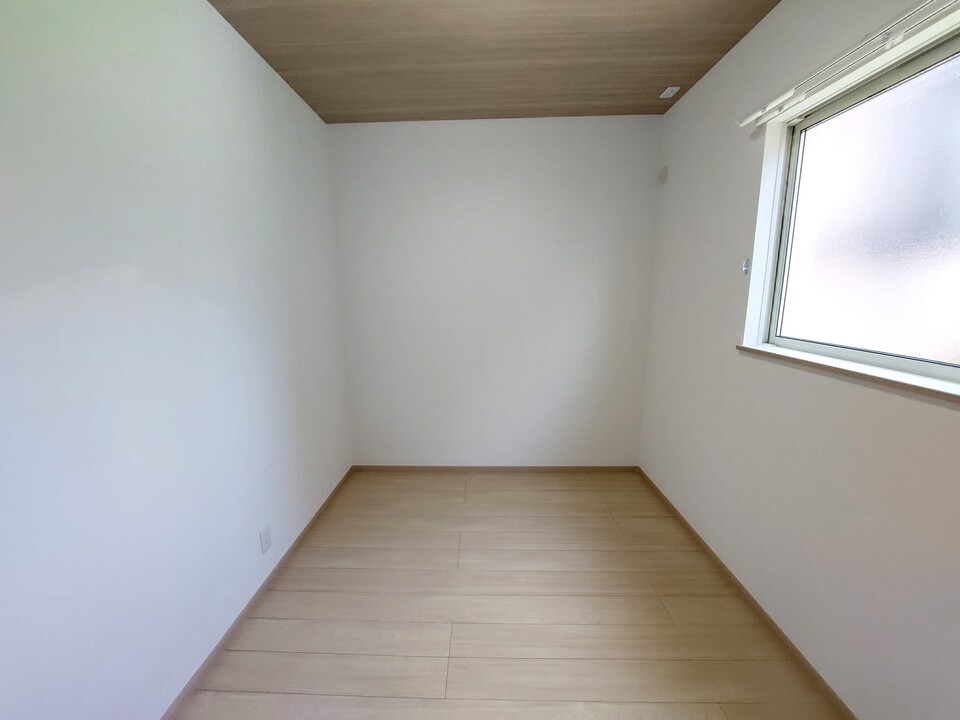 洋室4.3帖