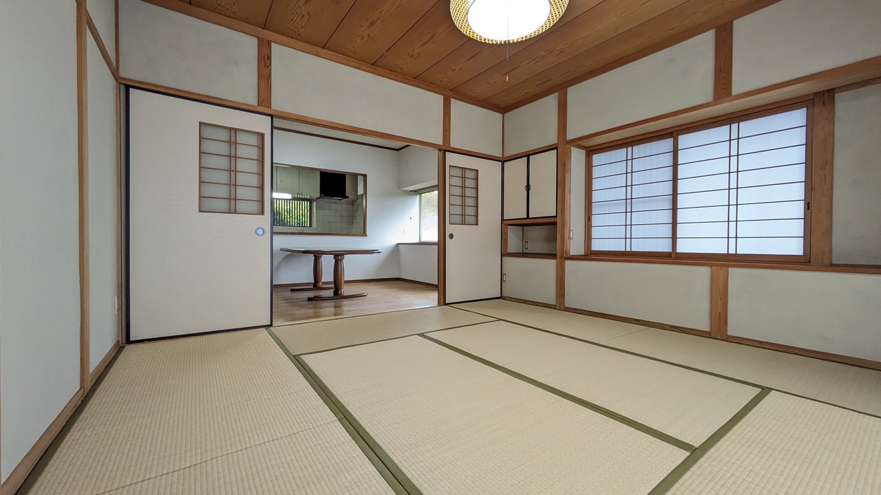 和室8帖東側