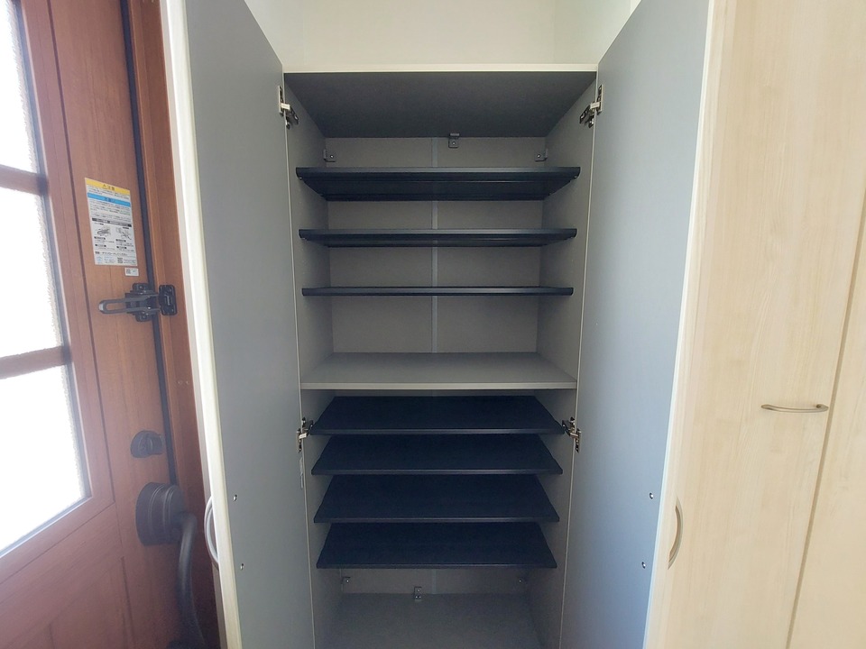 シューズボックス