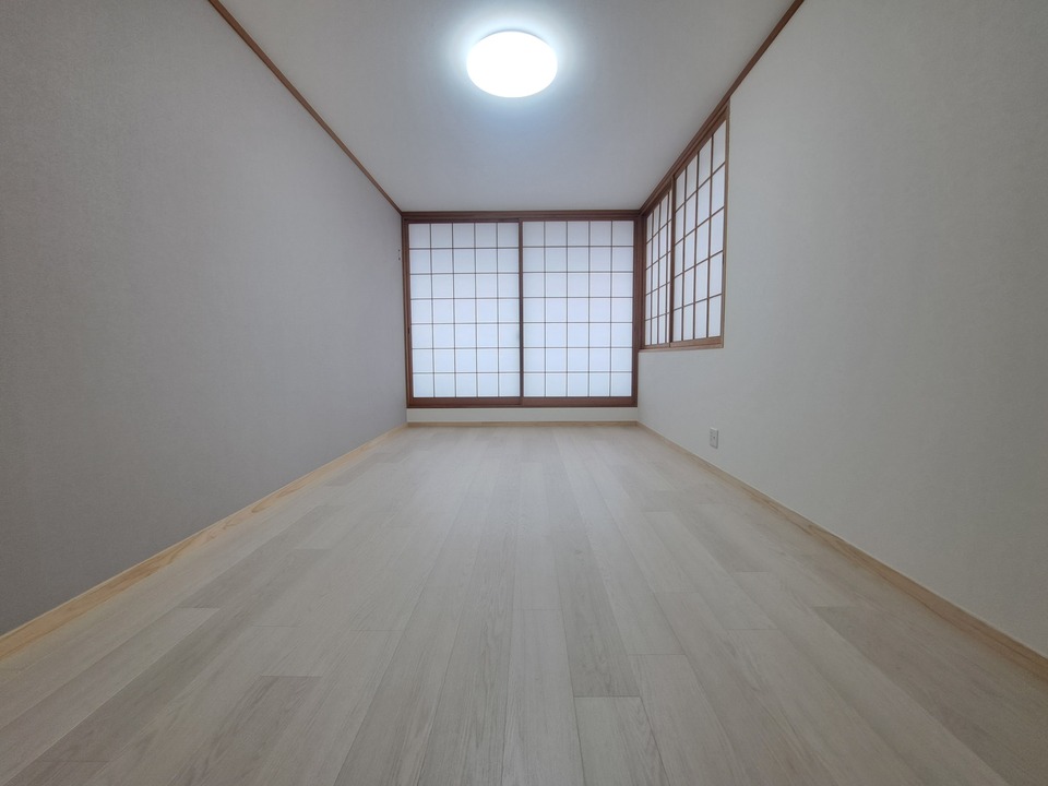 洋室7.5帖