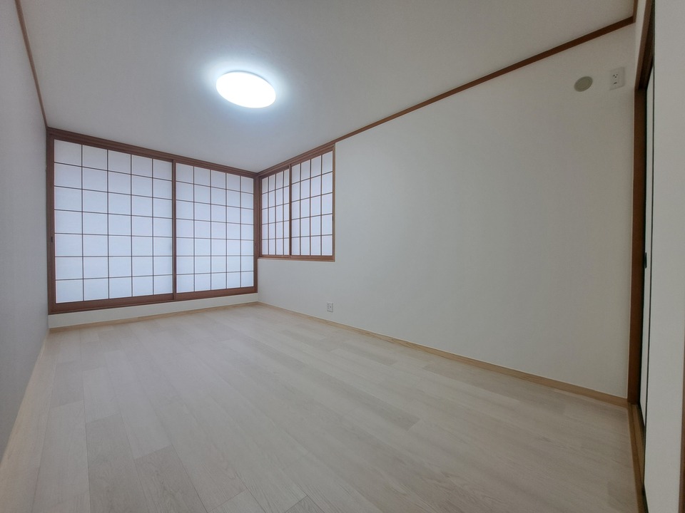 洋室7.5帖