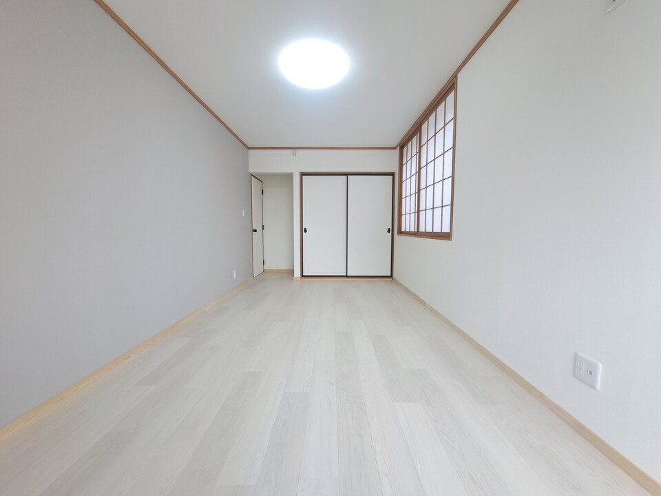 洋室7.5帖