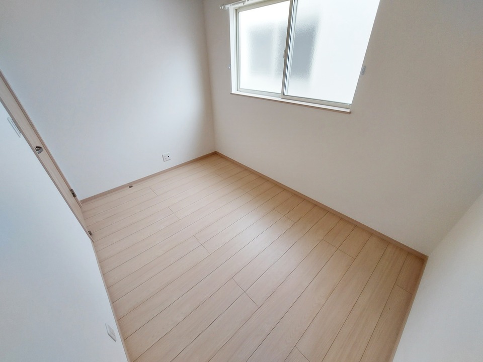 洋室4.37帖